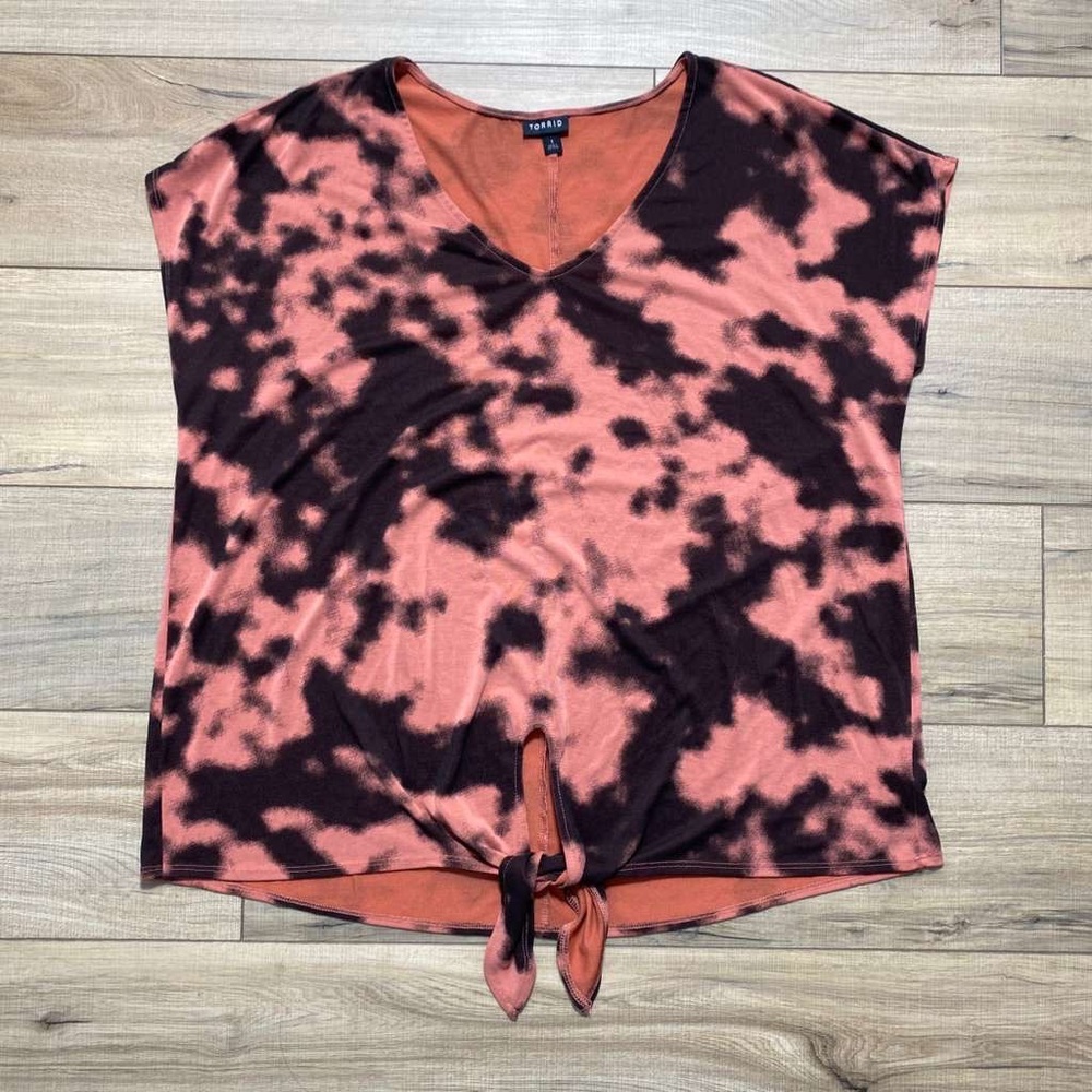 Torrid Womens‎ Tie Dye Soft Tie Front V-Neck Top Size 1 Brown Black